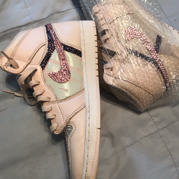 SOLD!!!! High Tops Sneakers - Picture 8 of 9